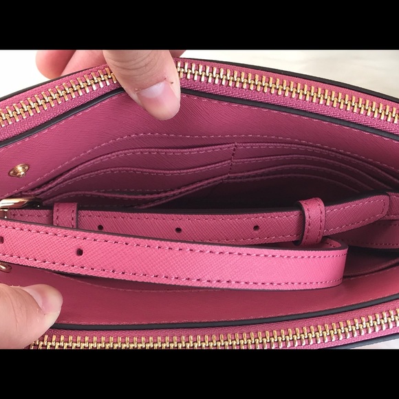 🌷MICHAEL KORS Tulip Saffiano Leather Crossbody - Picture 4 of 8